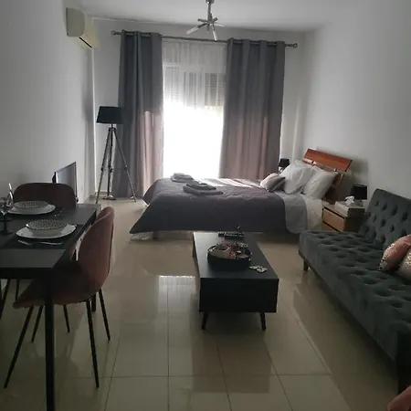 Flat111-adults Only * Limasol